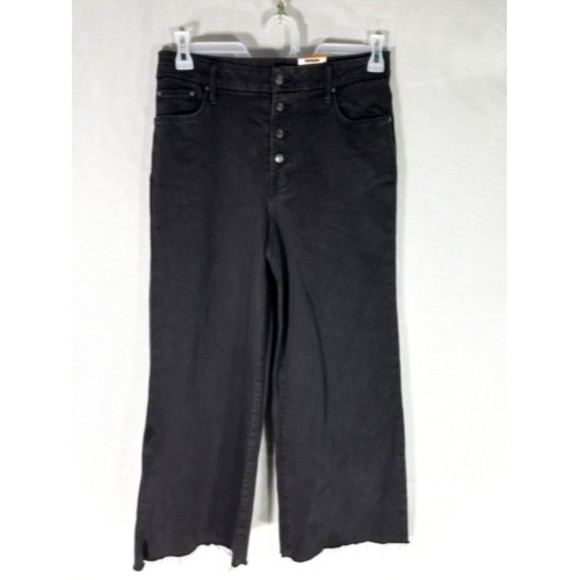 Time & Tru Jeans Women’s Black High Rise Wide Leg Button Fly Cut-Off NWT size 18 - Picture 1 of 2